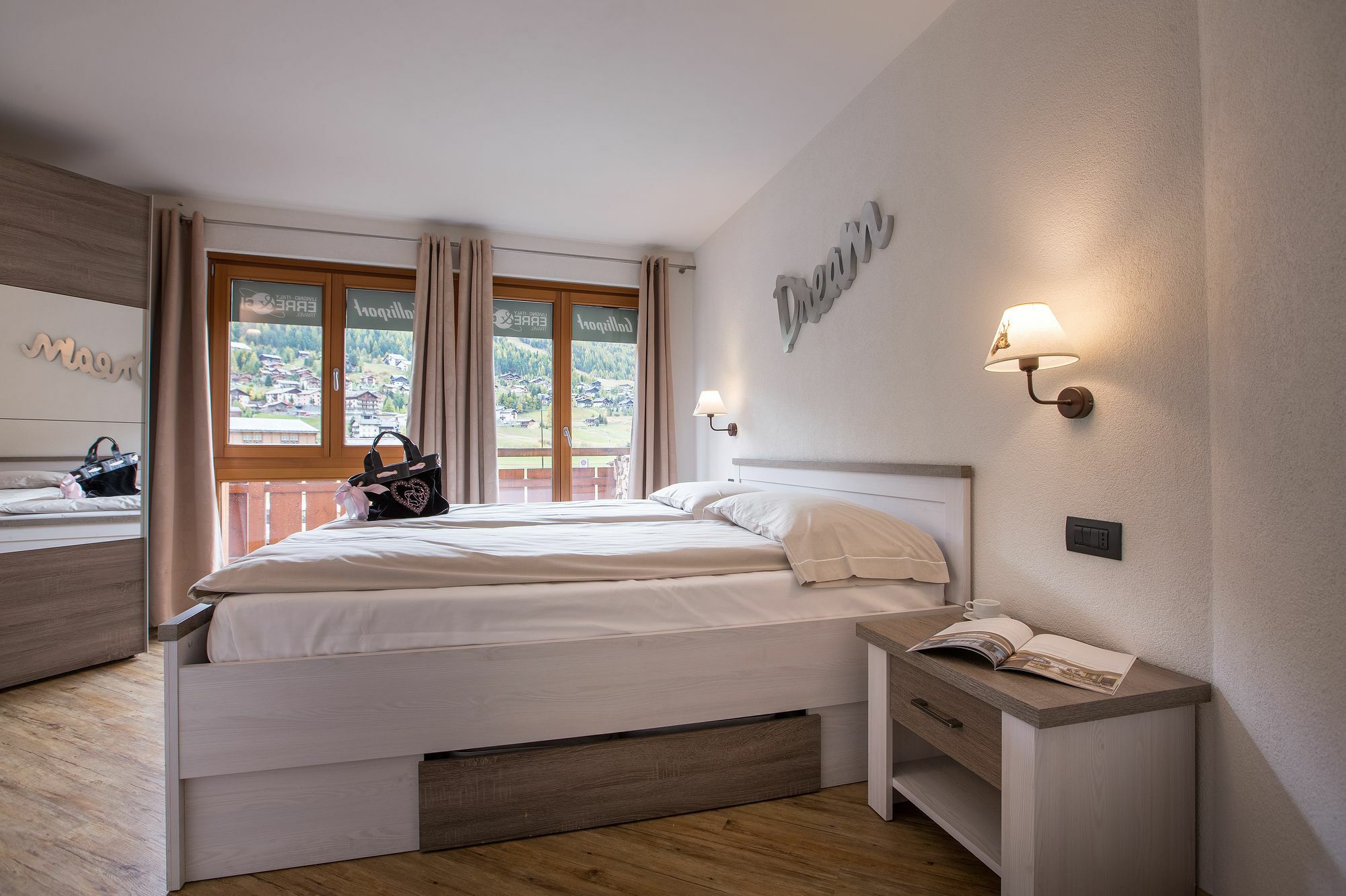 Apartment Isola